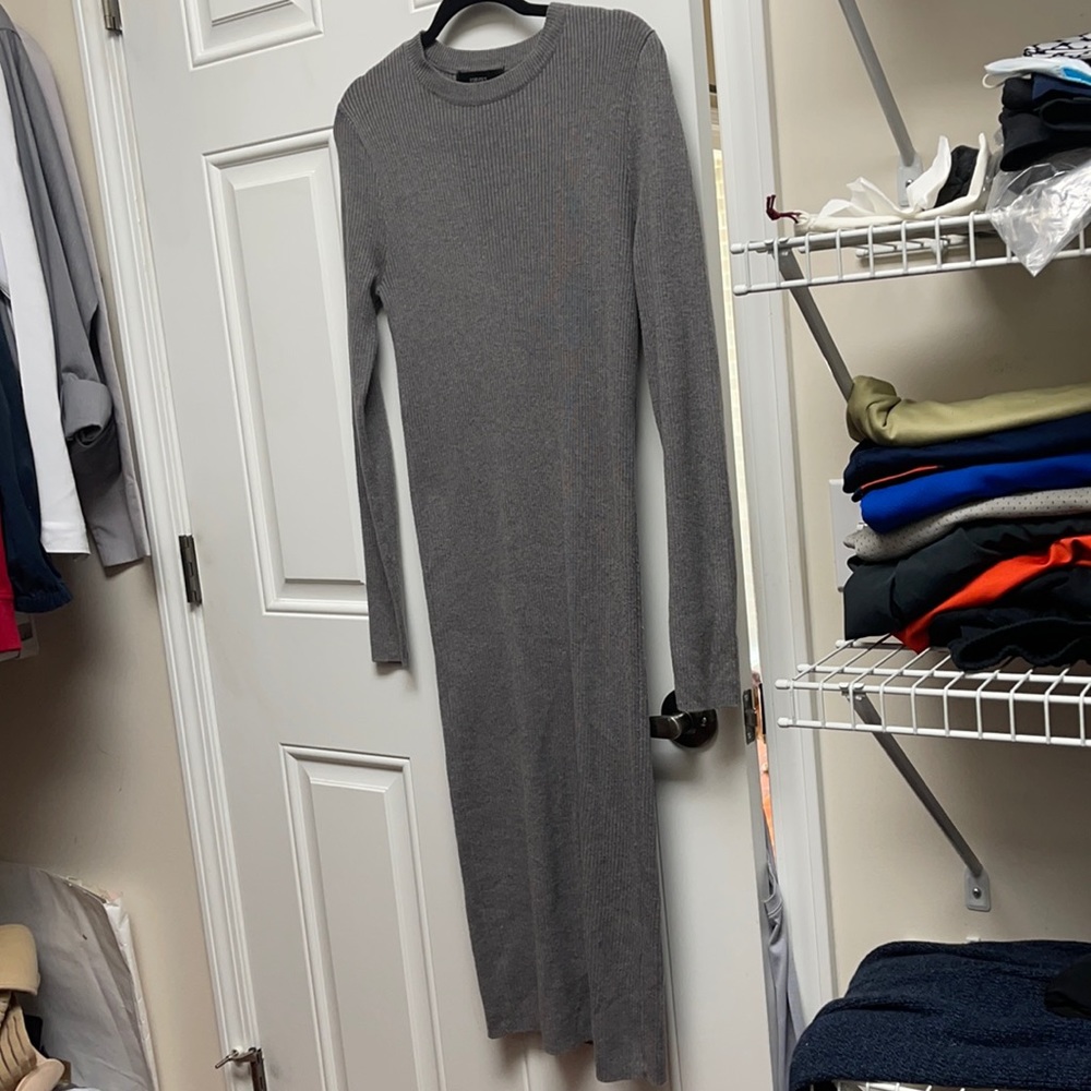 Grey ribbed midi dress